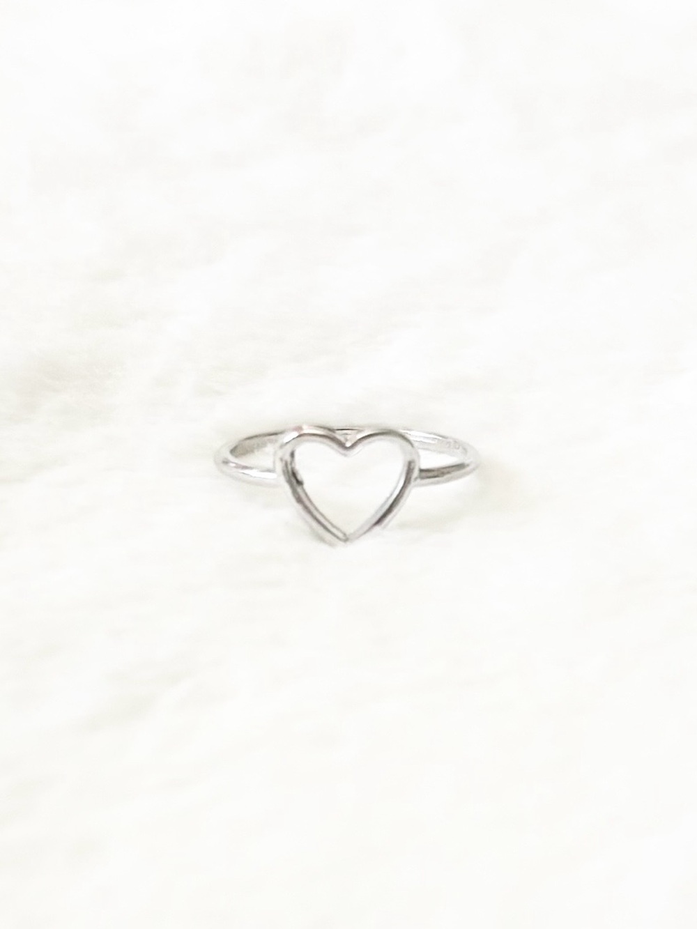 5/$15 🩷 MUST BUNDLE Silver Open Heart Ring